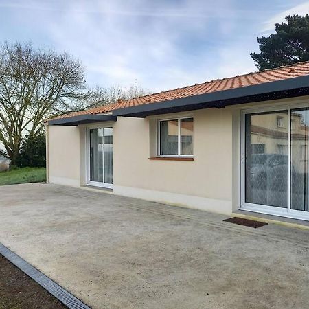 Saint-Lumine-de-Coutais Lac Grand Lieu : Maisonnette Au Calme Avec Jardin מראה חיצוני תמונה
