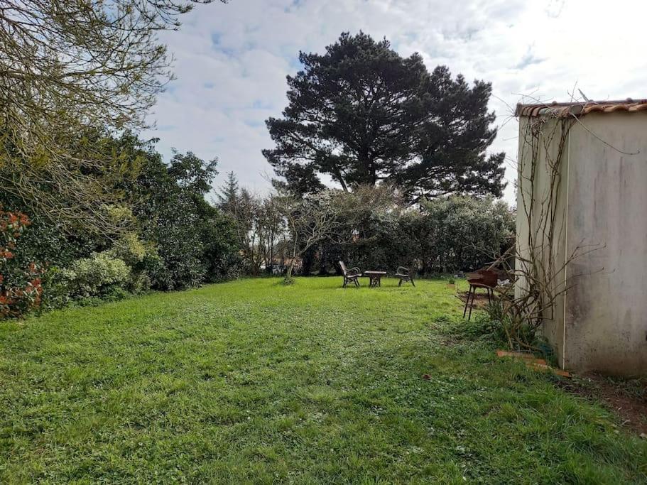 Saint-Lumine-de-Coutais Lac Grand Lieu : Maisonnette Au Calme Avec Jardin מראה חיצוני תמונה